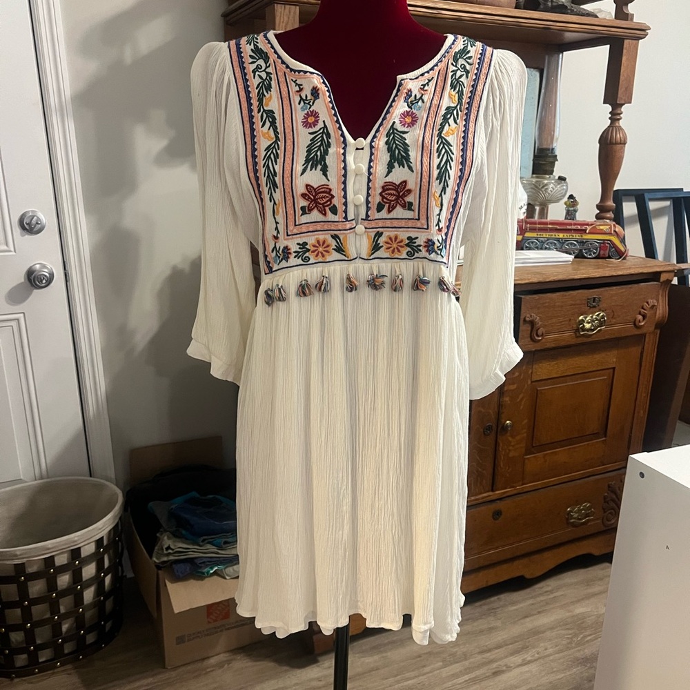 Umgee Bohemian White Dress with Colorful Embroidery